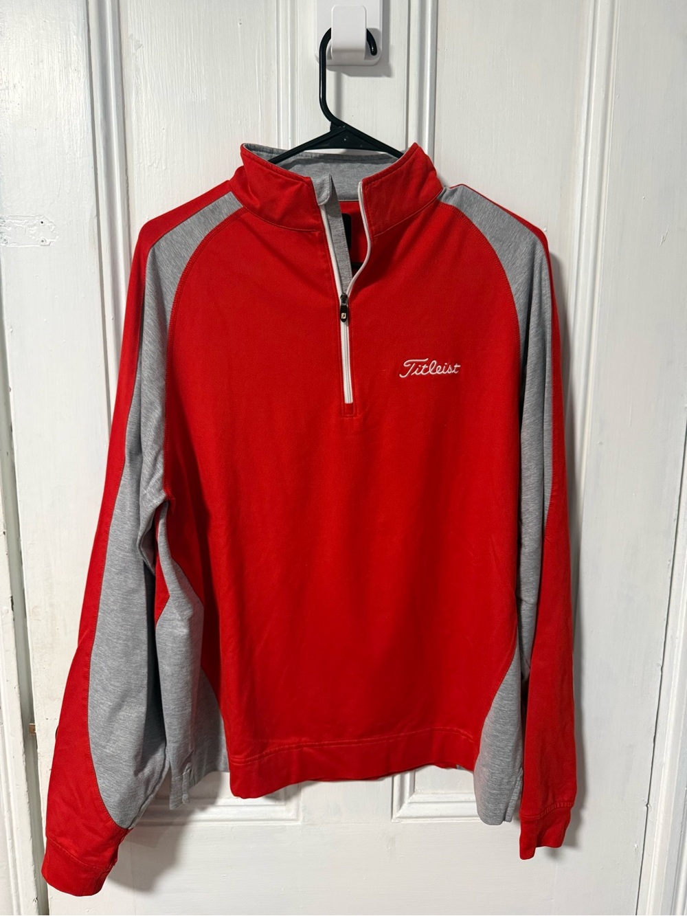 Titleist Men’s Red and Gray Zip-Up Golf Pullover S